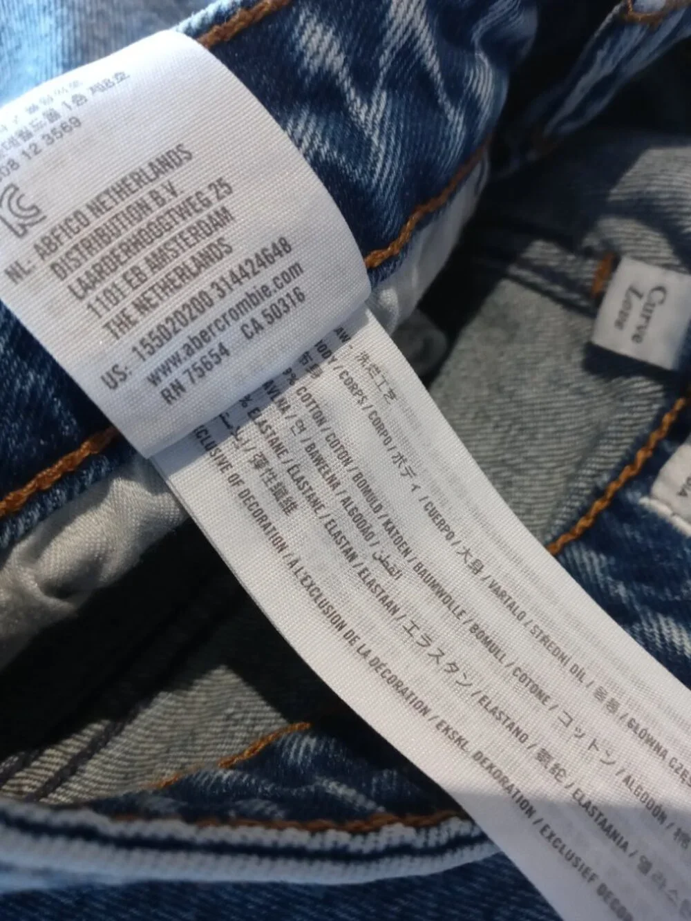 ABERCROMBIE & FITCH high rise the mom jeans (6S/28) - Picture 2 of 16
